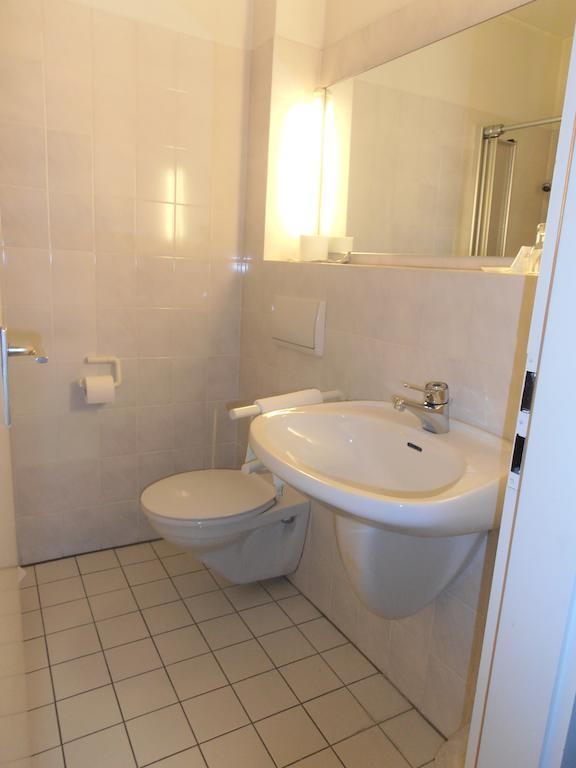 Hotel am Deister Barsinghausen Zimmer foto