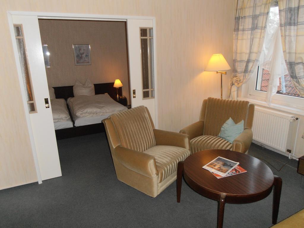 Hotel am Deister Barsinghausen Zimmer foto