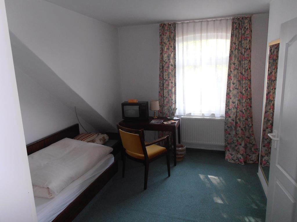 Hotel am Deister Barsinghausen Zimmer foto